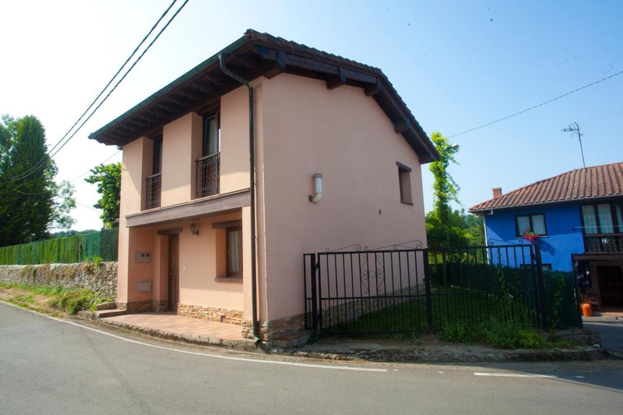 Villa Isabel Piloña Exteriör bild