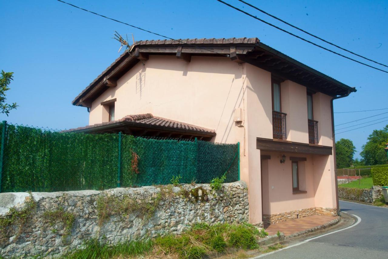 Villa Isabel Piloña Exteriör bild